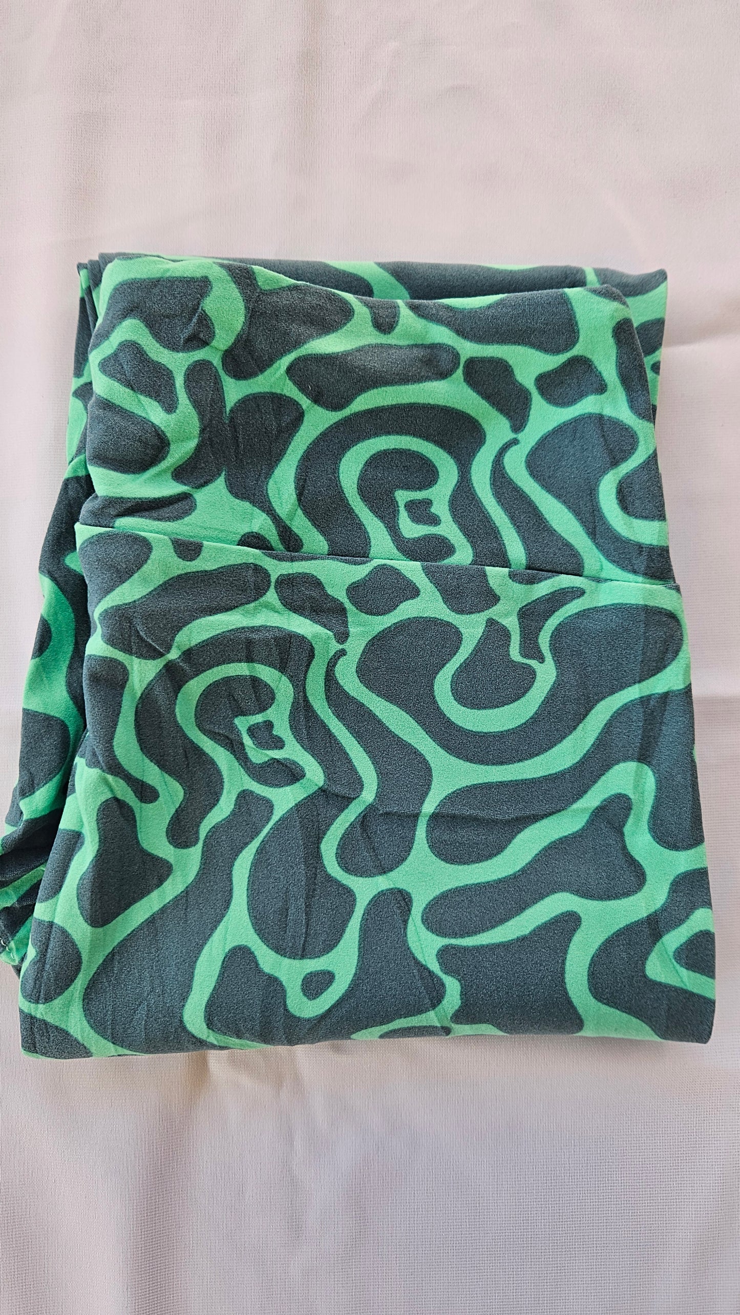 Minty Squiggles Buttery Soft High-Waisted Leggings