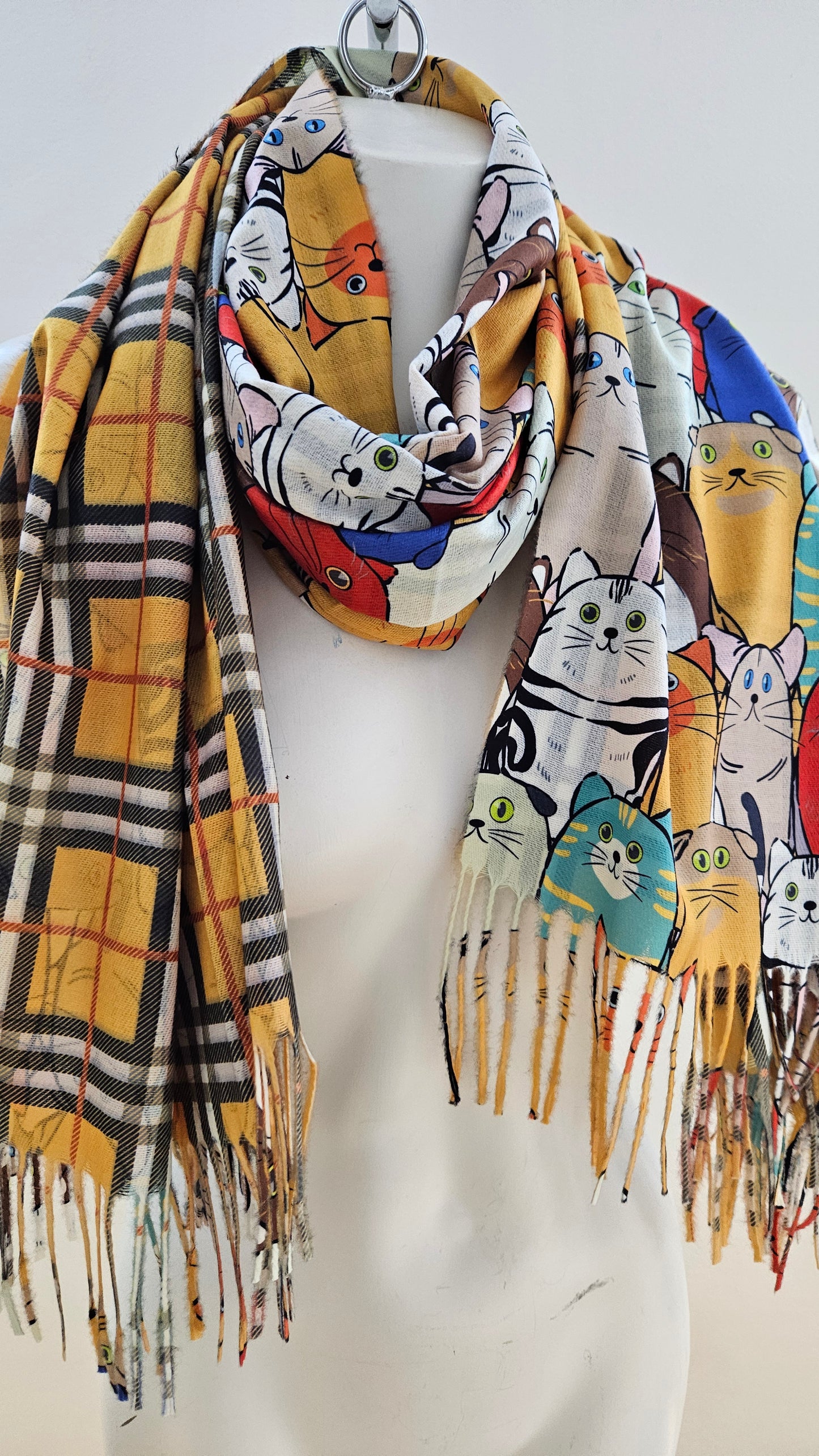 Reversible Cat & Tartan Cashmere-Feel Pashmina – Soft & Stylish Wrap-Shimena