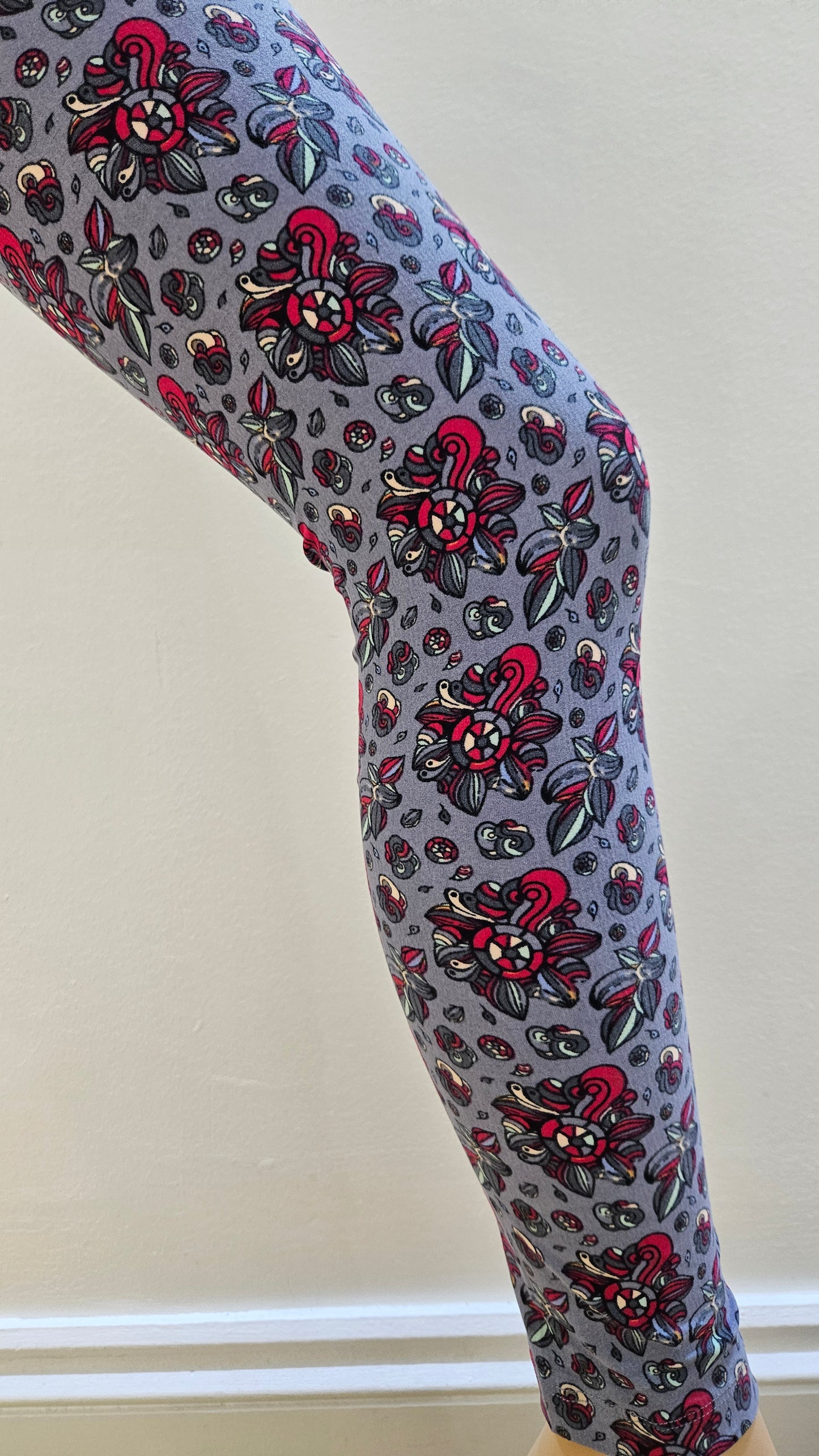 Lavender Blue Floral Buttery Soft High-Waisted Leggings-Shimena