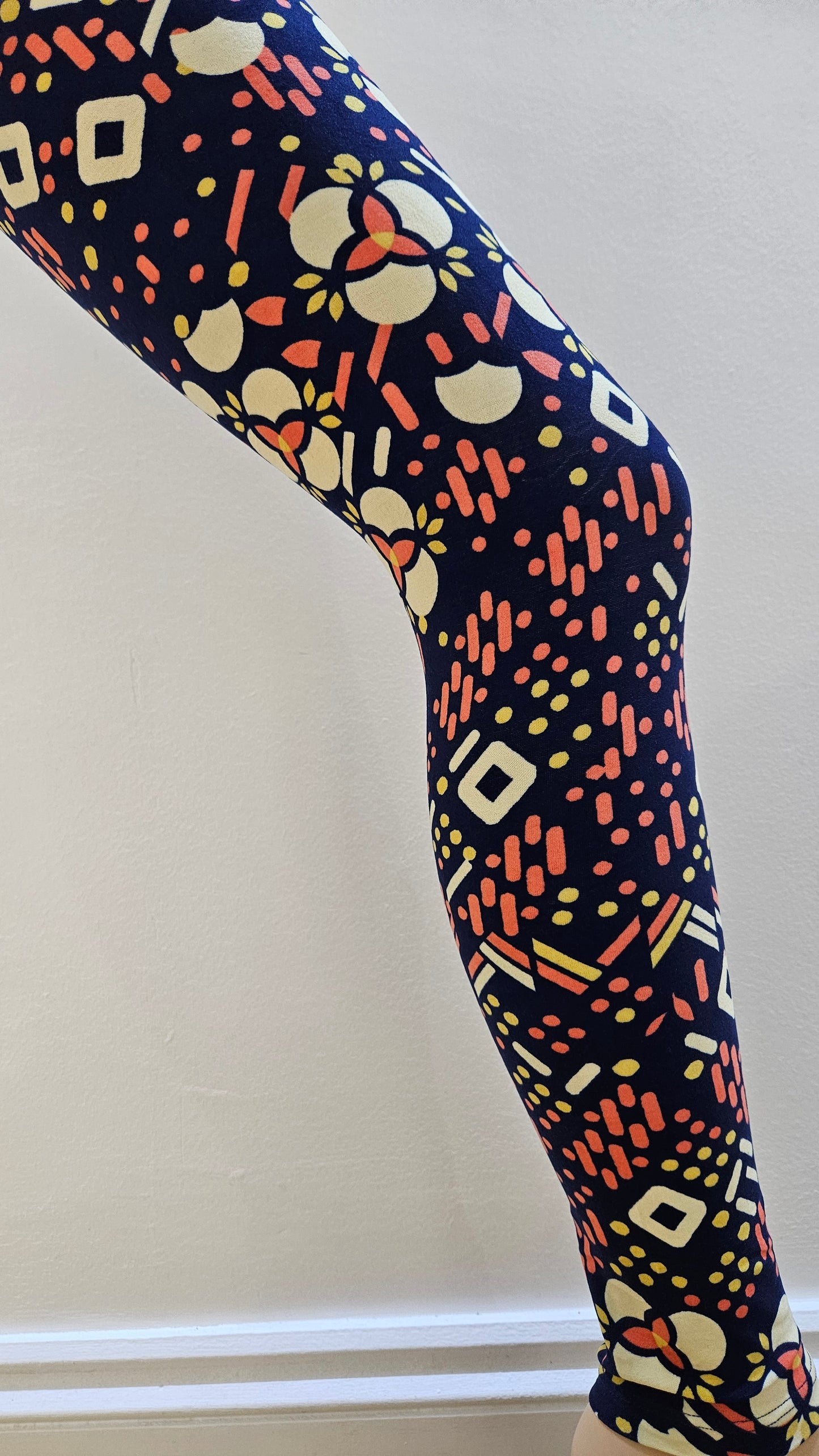 Navy & Peach geometric Buttery Soft High-Waisted Leggings-Shimena