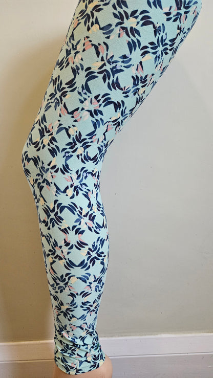 Mint Floral Trellis Buttery Soft High-Waisted Leggings
