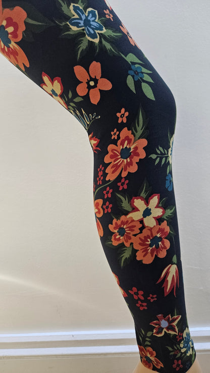 Navy Garden Floral Buttery Soft High-Waisted Leggings-Shimena