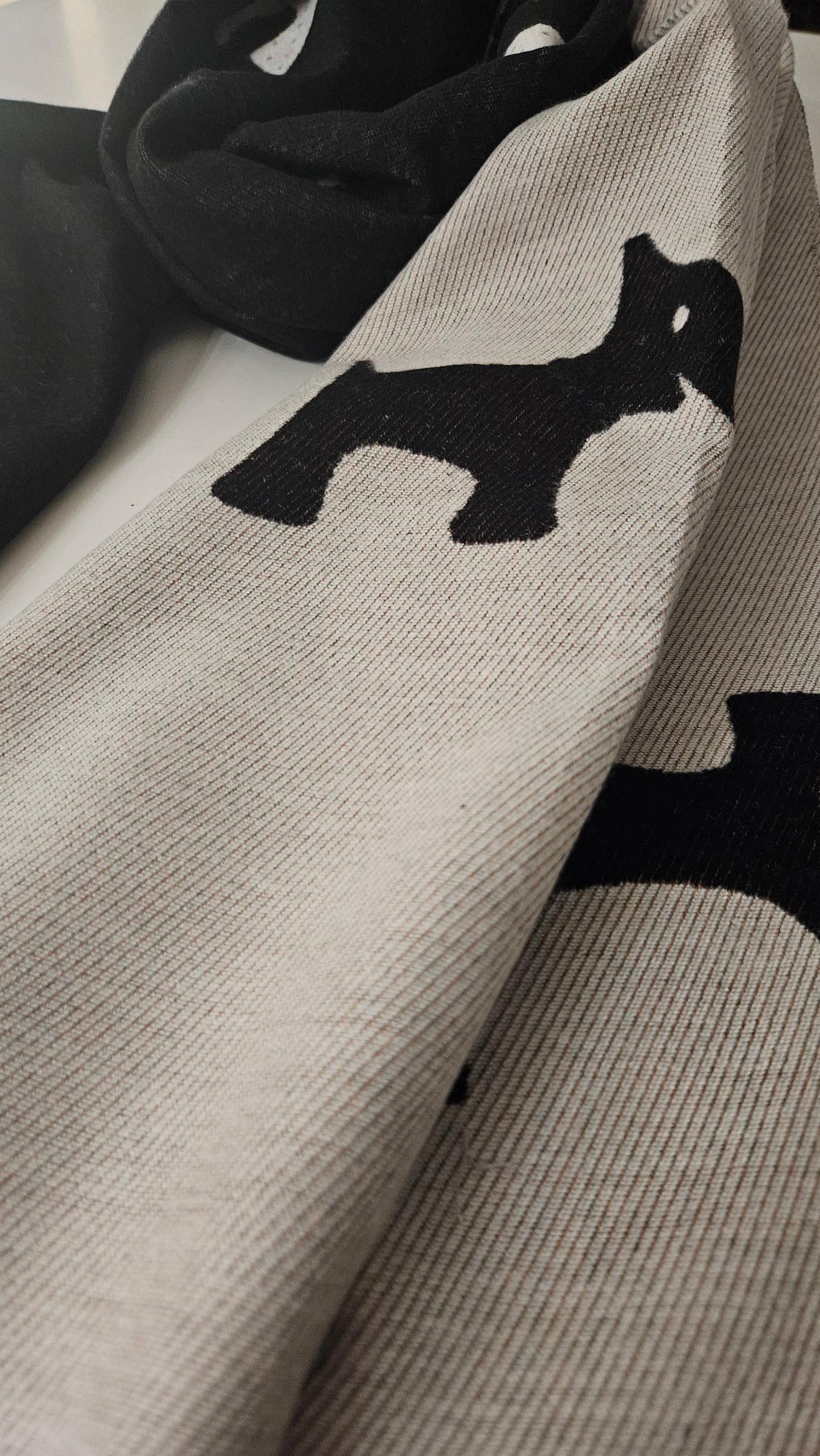 Scotty Dog pashmina scarf-Shimena