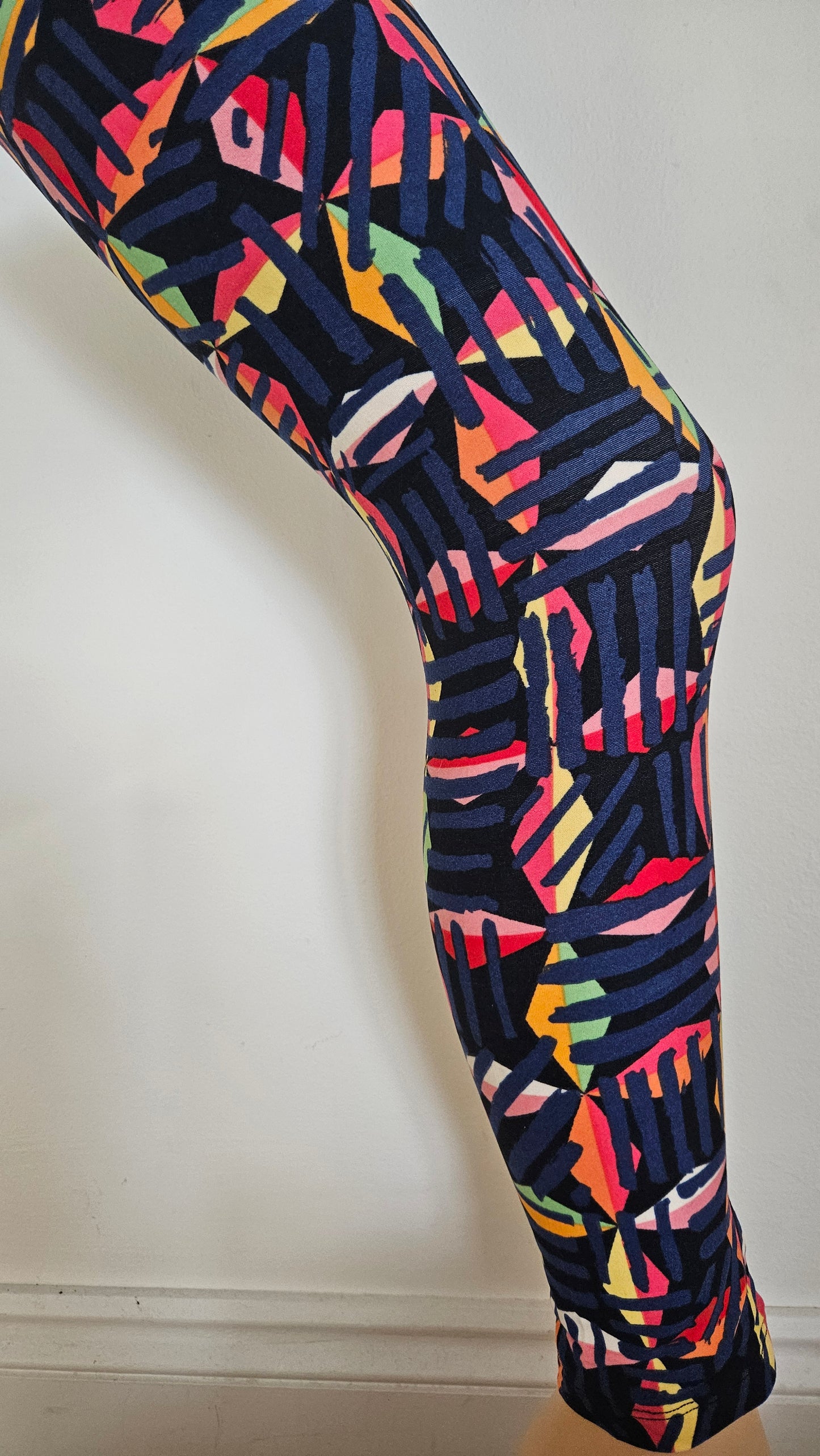 Navy Multicolour Diamond Geo Buttery Soft High-Waisted Leggings-Shimena