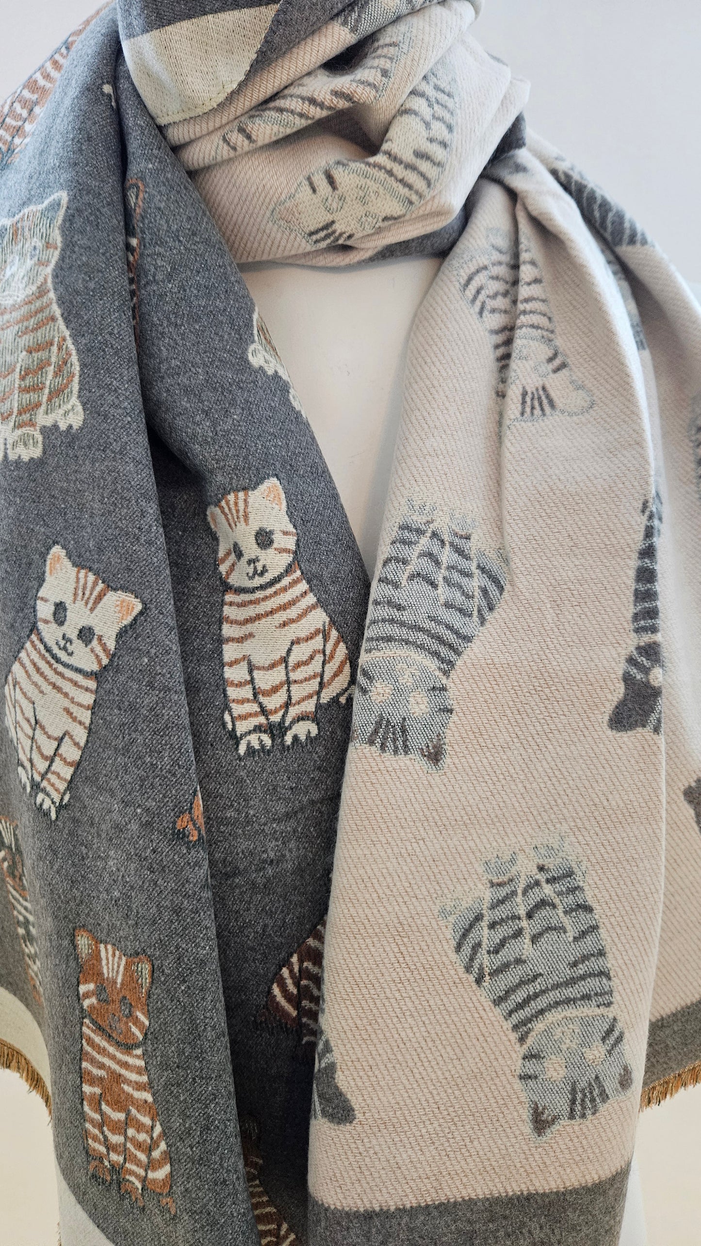 Tabby Cat Winter Wrap Scarf-Shimena
